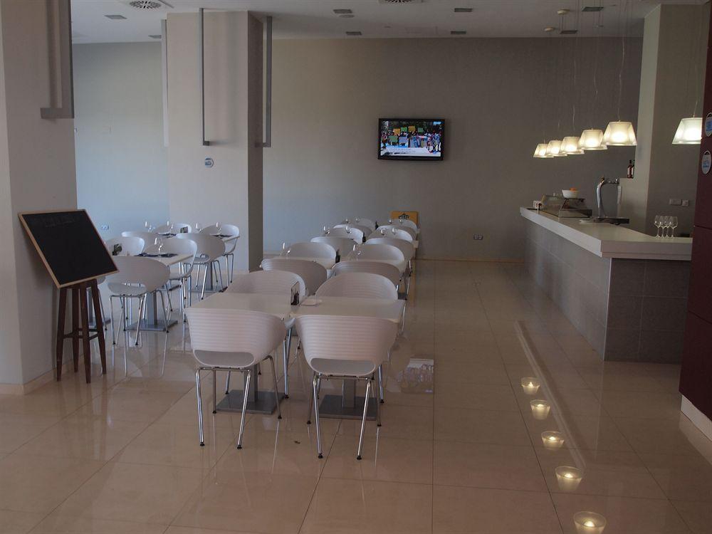 Vacanza Sunbeach Hotel Guardamar del Segura Buitenkant foto